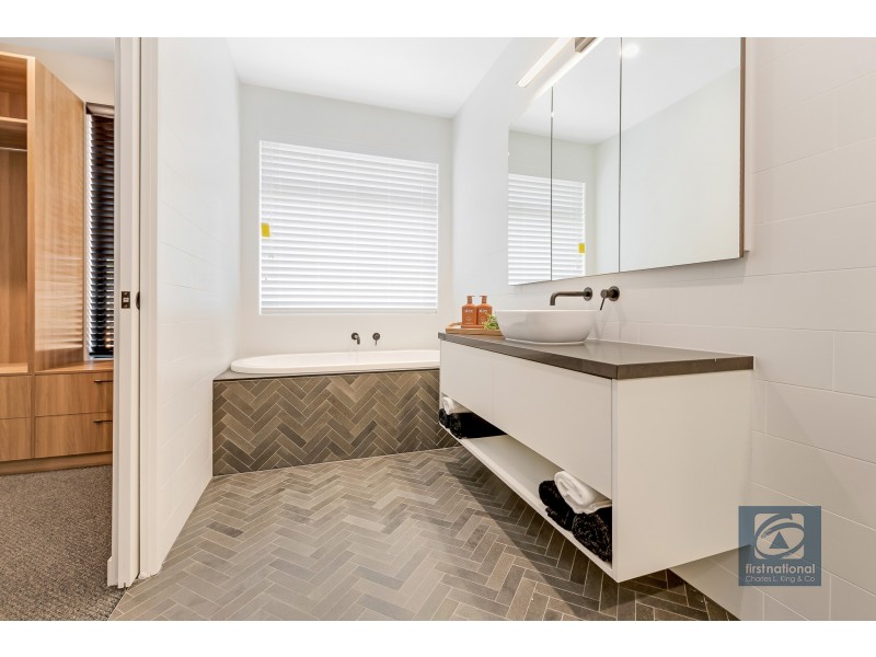 89 Hare Street, Echuca VIC 3564