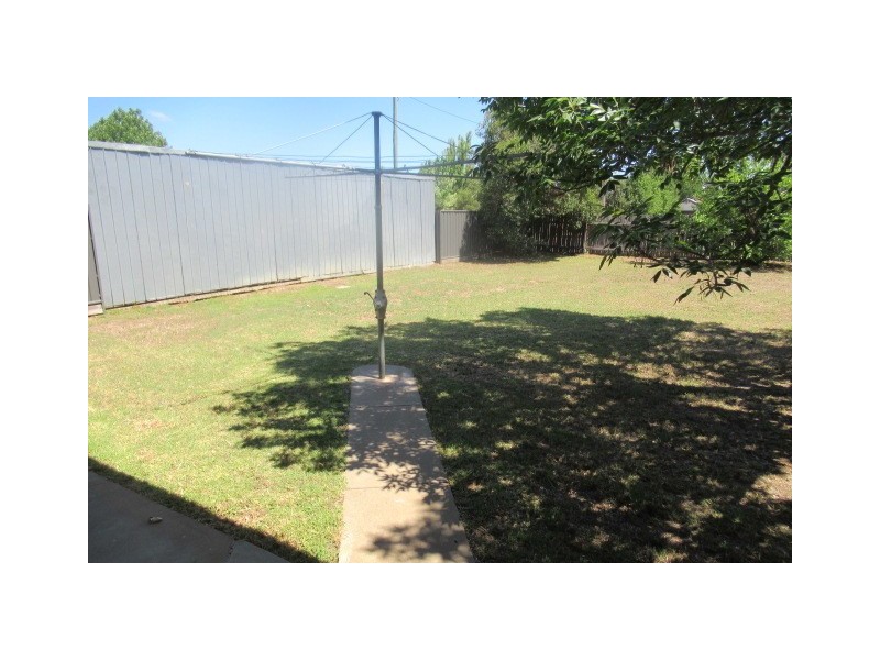 10 Maiden Street, Moama NSW 2731