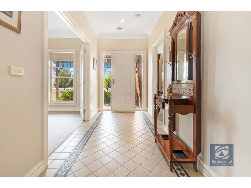 10 Wallingford Court, Echuca VIC 3564