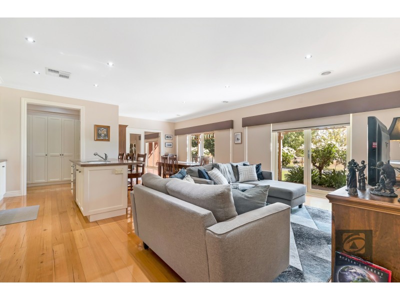 10 Wallingford Court, Echuca VIC 3564