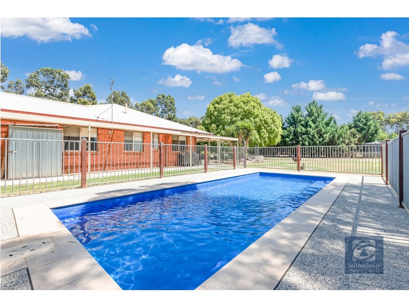 10 Schoeffel Drive, Echuca VIC 3564