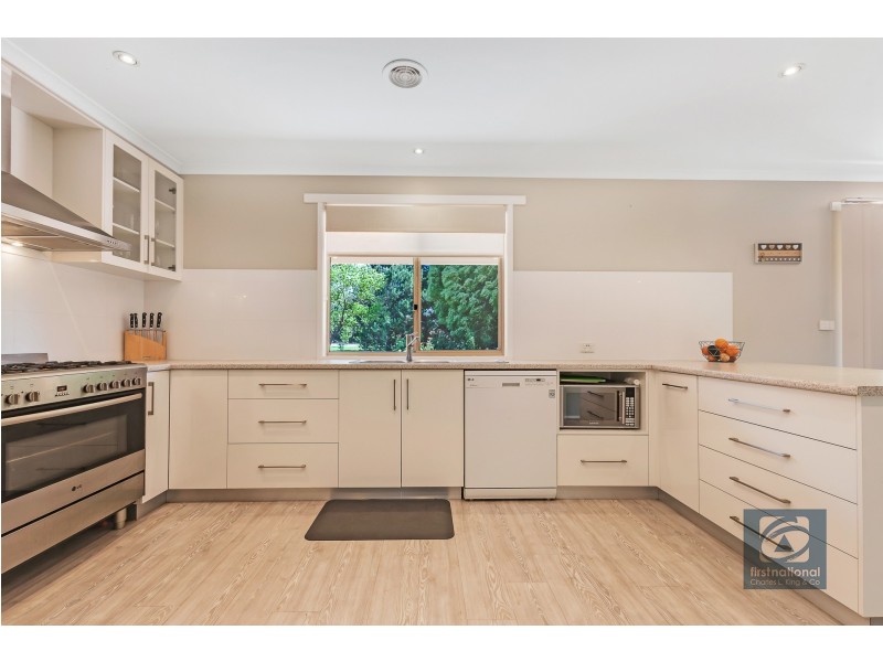 10 Schoeffel Drive, Echuca VIC 3564