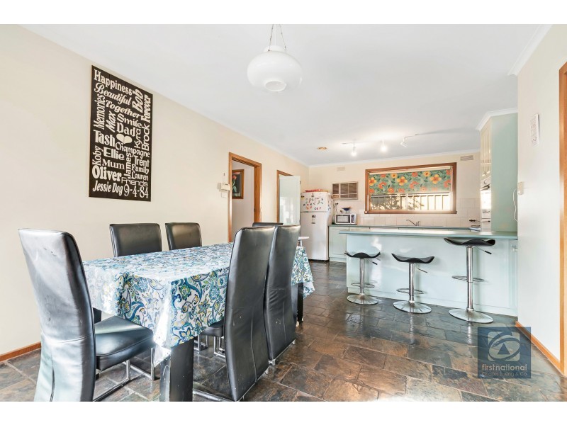 15 Rutley Crescent, Echuca VIC 3564