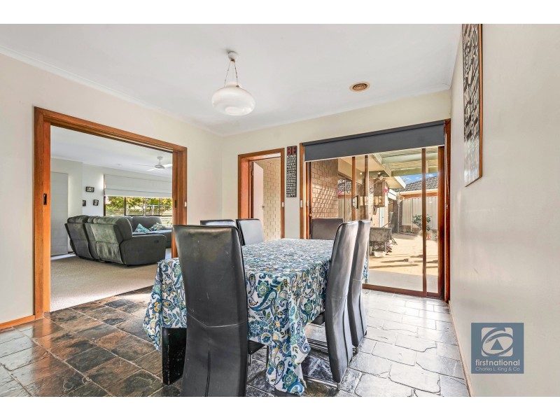 15 Rutley Crescent, Echuca VIC 3564