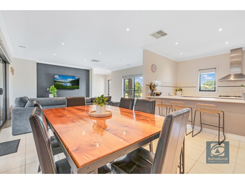 2 Coulson Place, Echuca VIC 3564