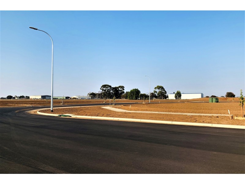 1-13/1 Denmark Road, Echuca VIC 3564