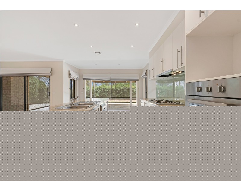 2 Coxon Place, Echuca VIC 3564