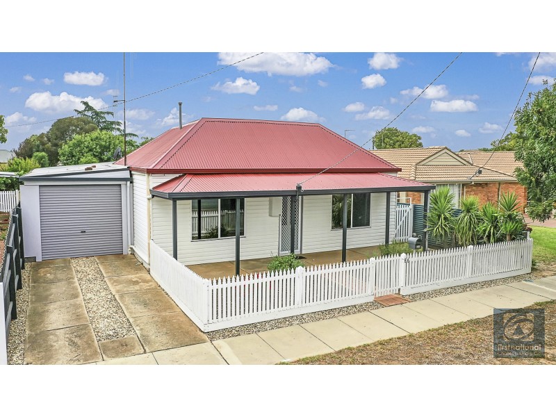 86 Hovell Street, Echuca VIC 3564