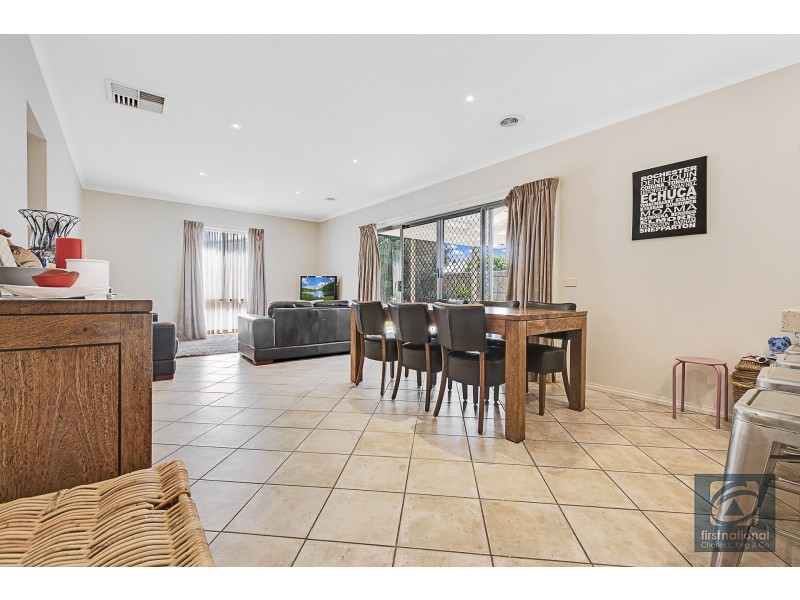 96 Shetland Drive, Moama NSW 2731