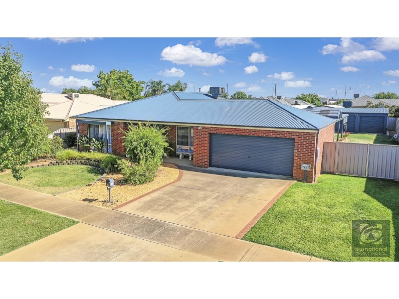 24 Wearne Road, Echuca VIC 3564