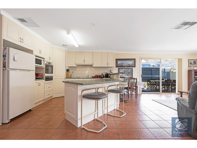 24 Wearne Road, Echuca VIC 3564