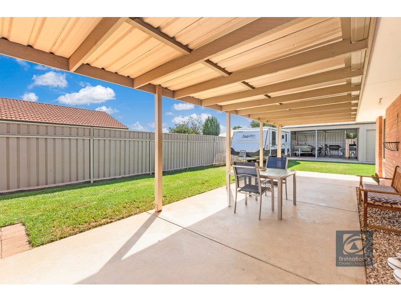 8 Illawarra Drive, Echuca VIC 3564