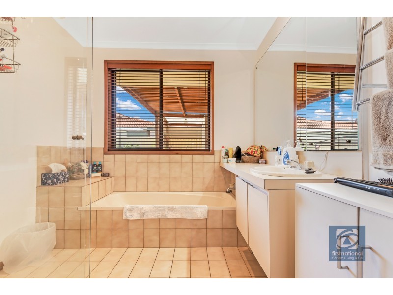 34 Elizabeth Street, Echuca VIC 3564