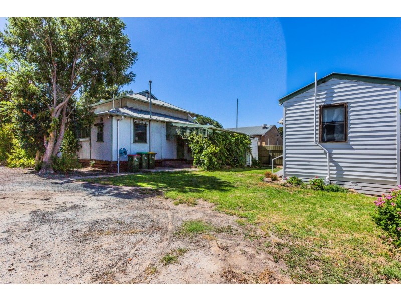13 Dickson Street, Echuca VIC 3564