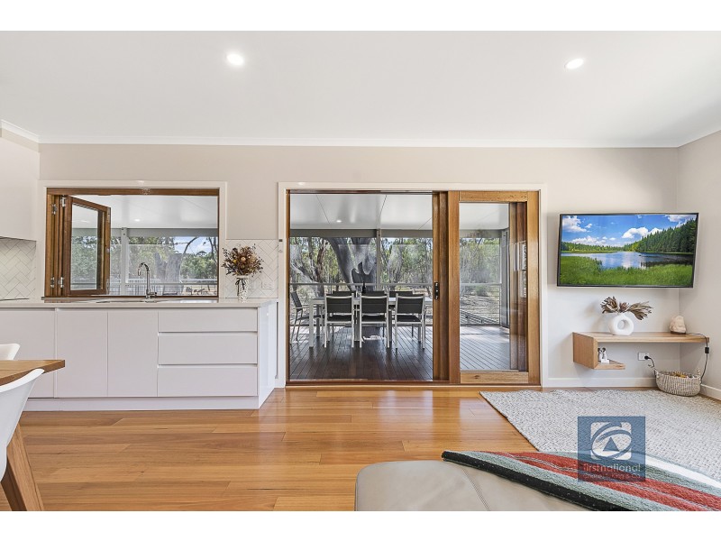 58 Radcliffe Street, Echuca VIC 3564