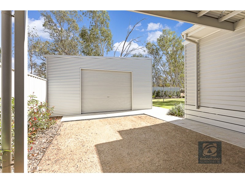 58 Radcliffe Street, Echuca VIC 3564