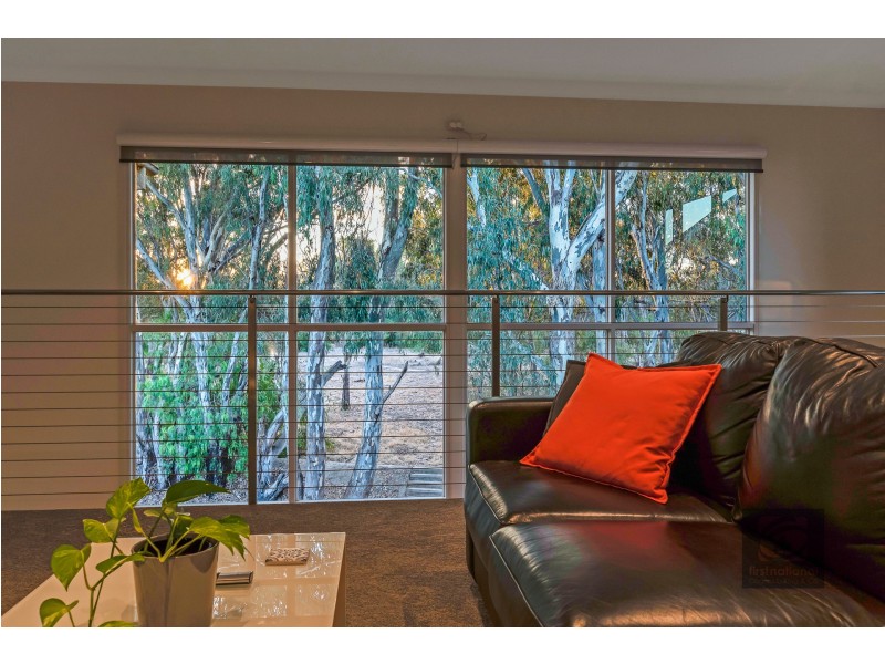 2/246 Eyre Street, Echuca VIC 3564