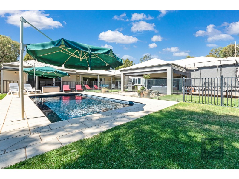 9 Wharparilla Drive, Echuca VIC 3564