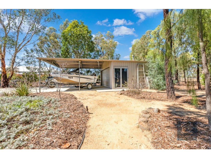 9 Wharparilla Drive, Echuca VIC 3564