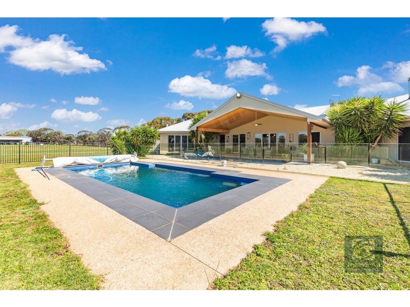 880 Thyra Road, Moama NSW 2731
