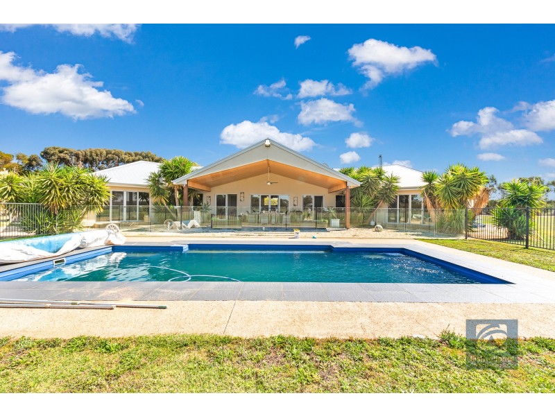 880 Thyra Road, Moama NSW 2731