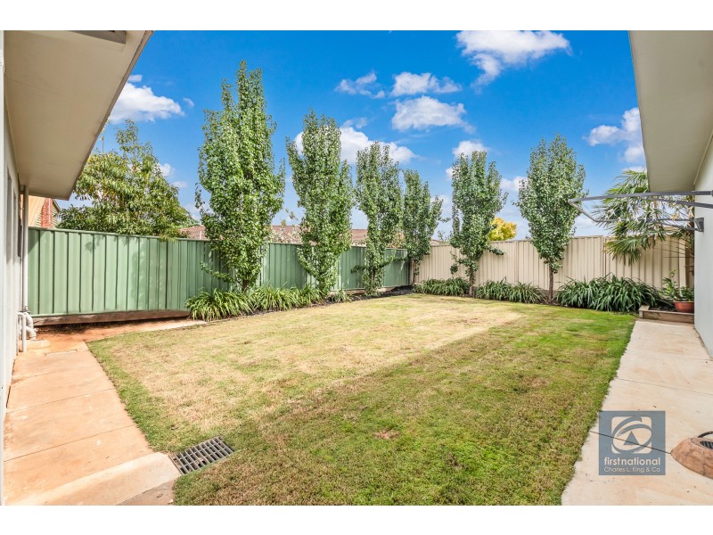65 Campaspe Esplanade, Echuca VIC 3564