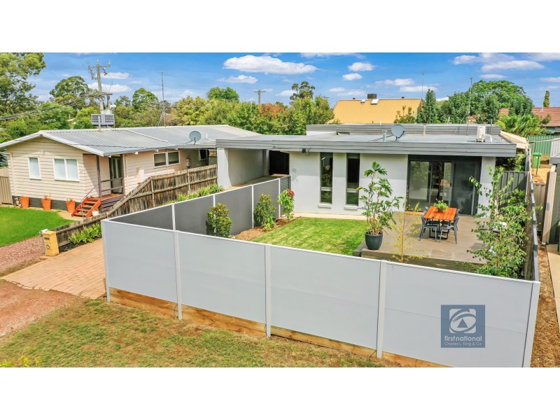 65 Campaspe Esplanade, Echuca VIC 3564