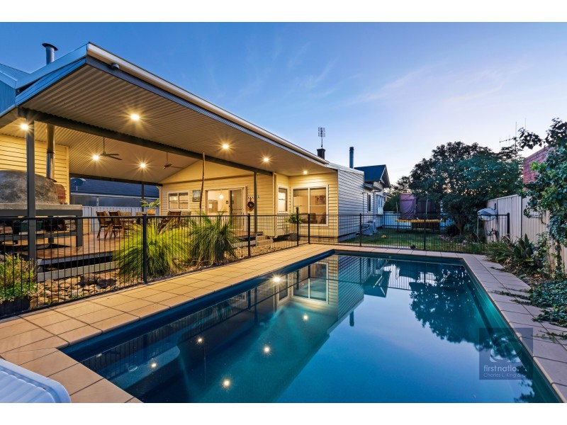 54 Hare Street, Echuca VIC 3564