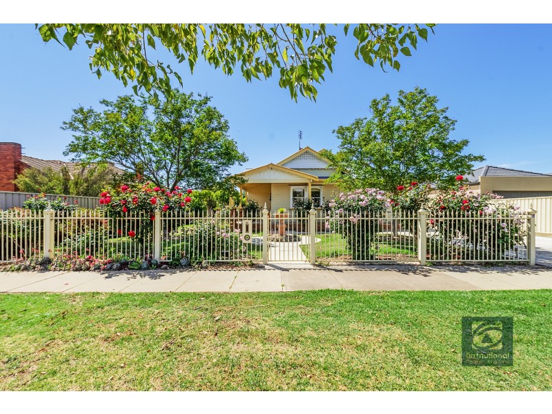 54 Hare Street, Echuca VIC 3564