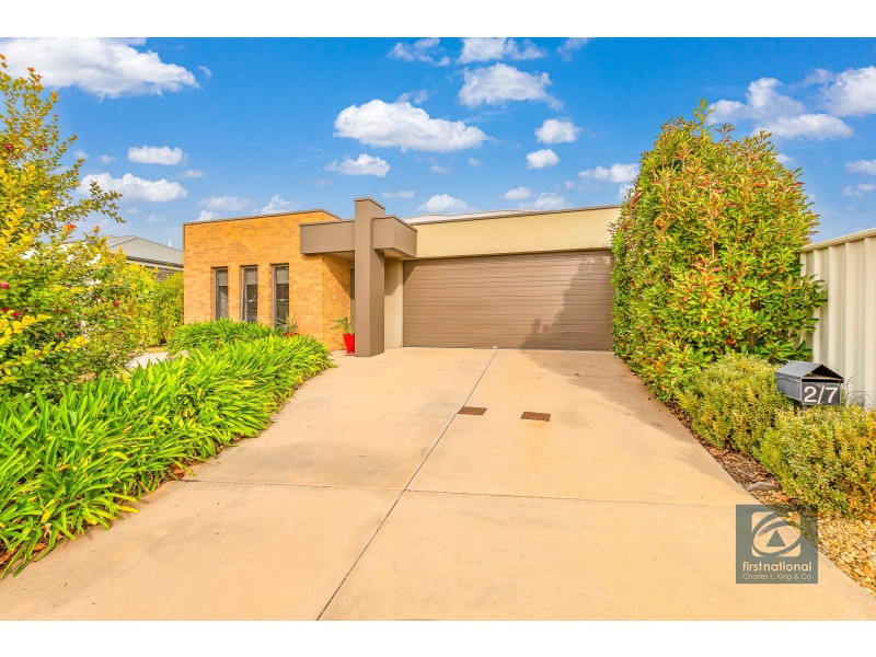2/7 Kinross Court, Moama NSW 2731
