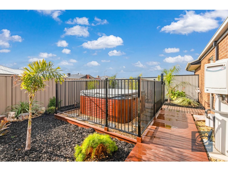 7 Delly Close, Echuca VIC 3564