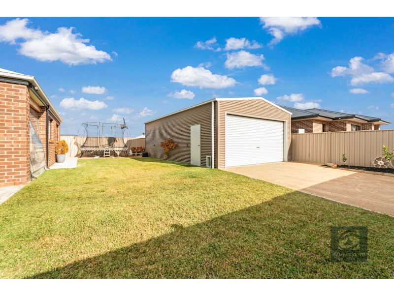7 Delly Close, Echuca VIC 3564