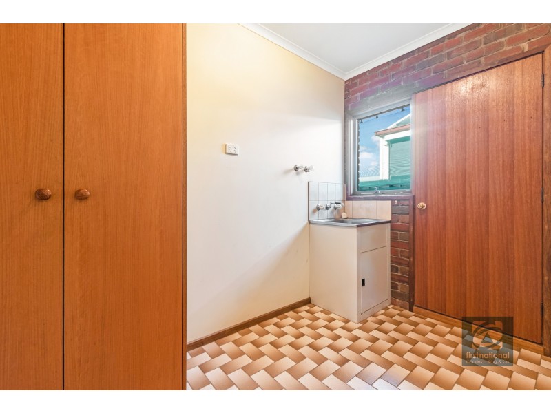 8 Adelaide Crescent, Echuca VIC 3564