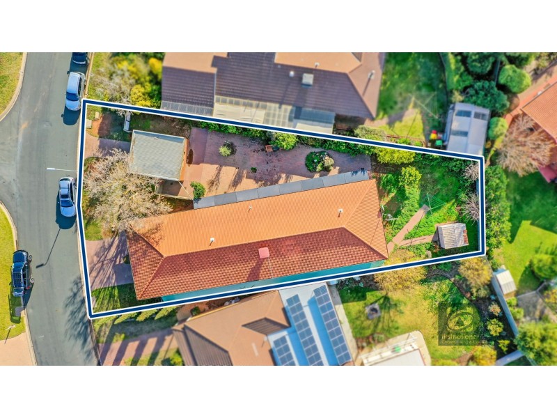 8 Adelaide Crescent, Echuca VIC 3564