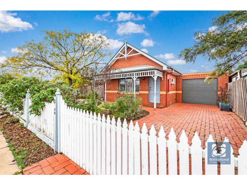 3/82 Hovell Street, Echuca VIC 3564