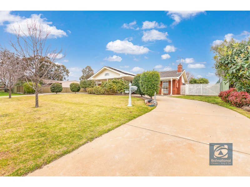 4 Lawson Drive, Moama NSW 2731
