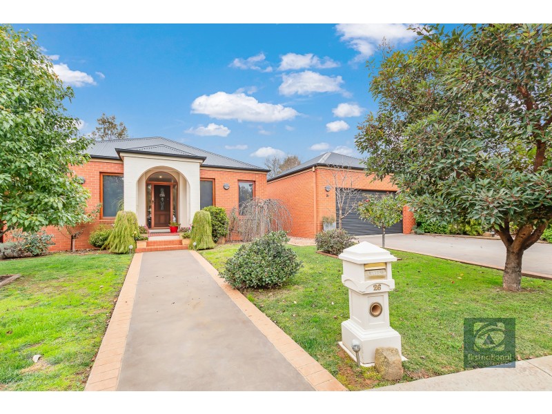 26 Kingfisher Drive West Street, Moama NSW 2731