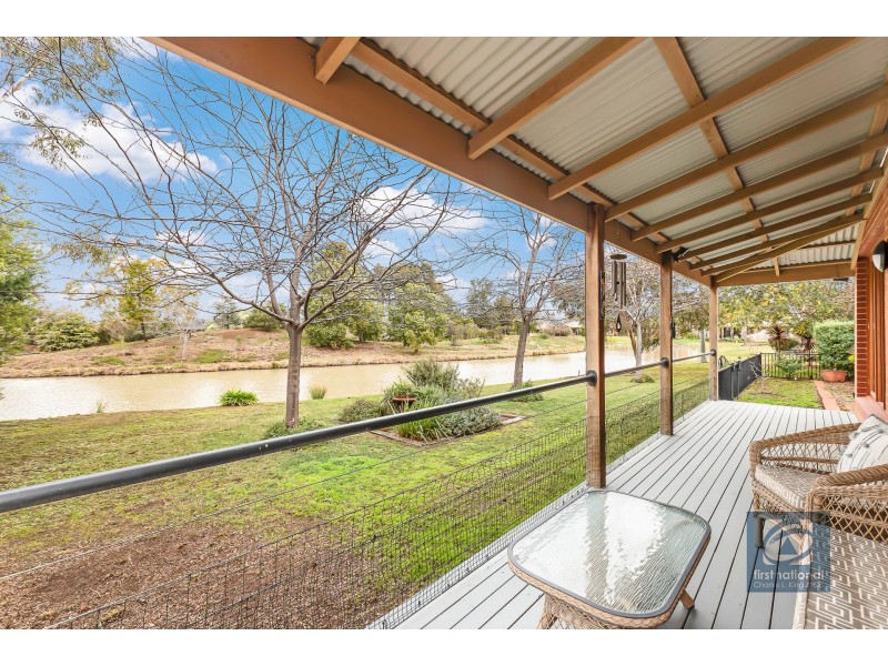 26 Kingfisher Drive West Street, Moama NSW 2731