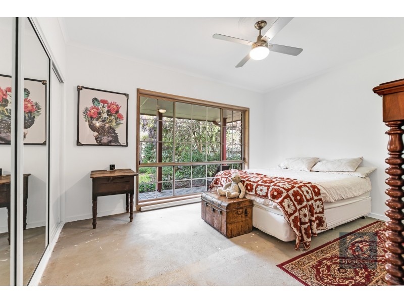 69 Rutley Crescent, Echuca VIC 3564