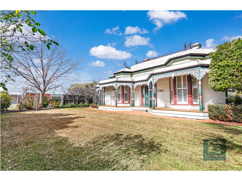 163 Pakenham Street, Echuca VIC 3564