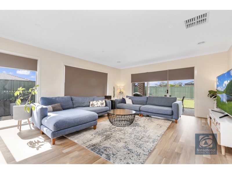 99 Mayflower Drive, Moama NSW 2731