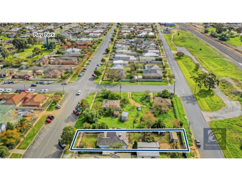 18 Hare Street, Echuca VIC 3564