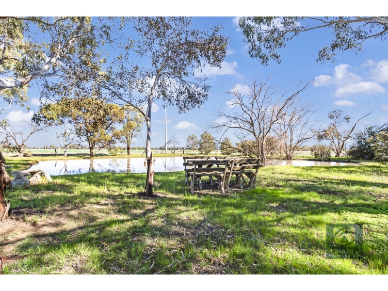 627 Mary Ann Road, Echuca VIC 3564