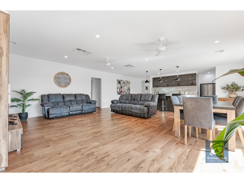 24 Marsanne Drive, Moama NSW 2731