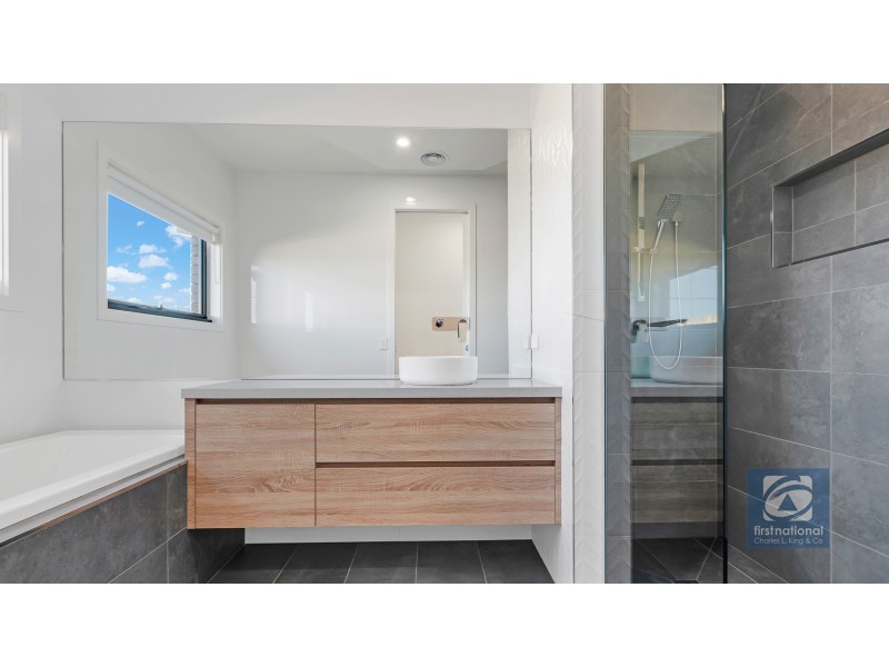 10 Riesling Drive, Moama NSW 2731