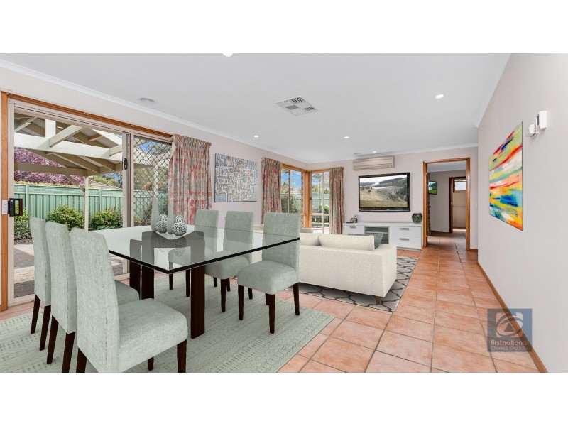 61  Rutley Crescent, Echuca VIC 3564