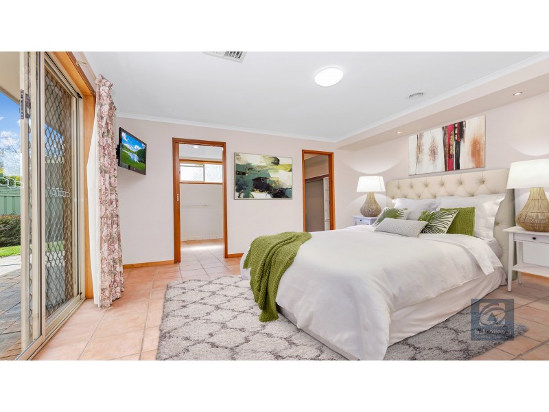 61  Rutley Crescent, Echuca VIC 3564