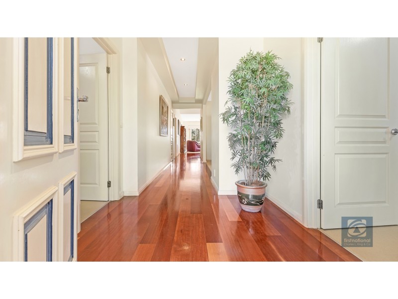 3 Victoria Place, Echuca VIC 3564