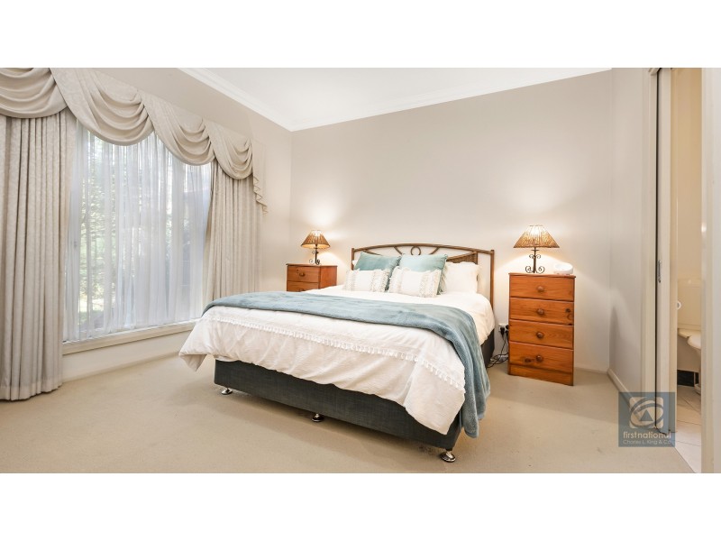 3 Victoria Place, Echuca VIC 3564