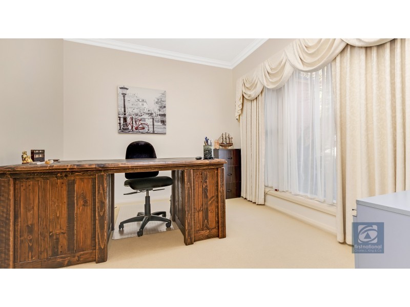 3 Victoria Place, Echuca VIC 3564